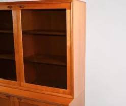 Cabinet en teck danois. H.W Klein. Années 1960.