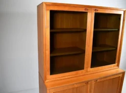 Cabinet en teck danois. H.W Klein. Années 1960.