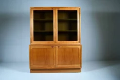 Cabinet en teck danois. H.W Klein. Années 1960.
