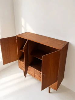 Cabinet en teck danois vintage
