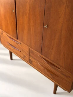 Cabinet en teck danois vintage