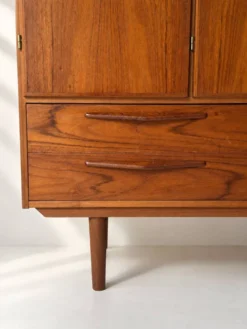 Cabinet en teck danois vintage