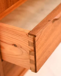 Cabinet en teck scandinave des années 1950/60.