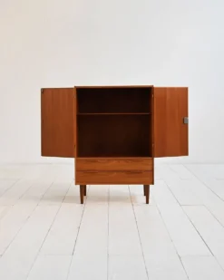 Cabinet en teck scandinave des années 1950/60.