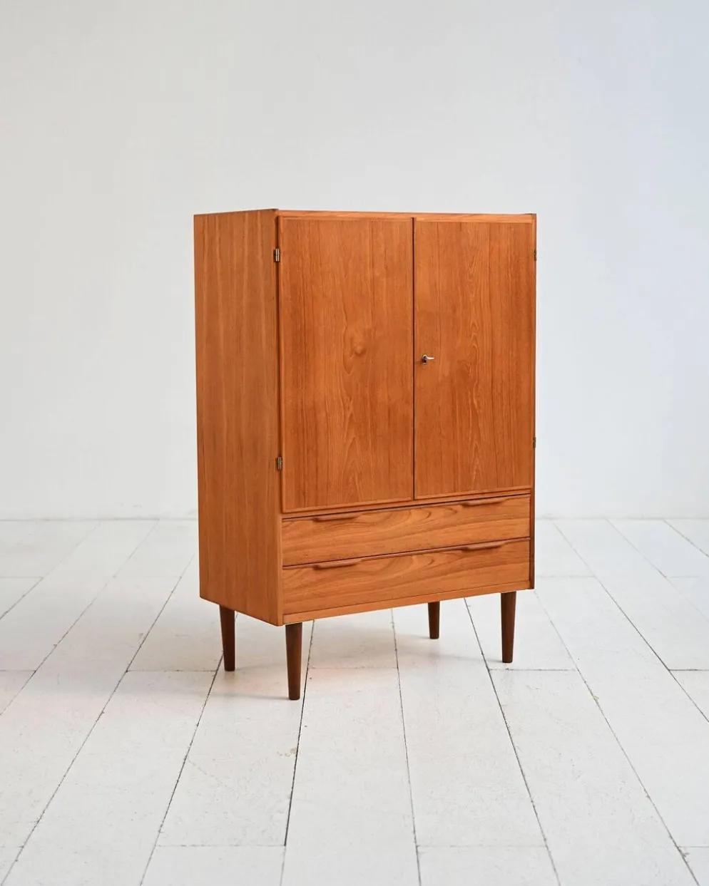 Cabinet en teck scandinave des années 1950/60.