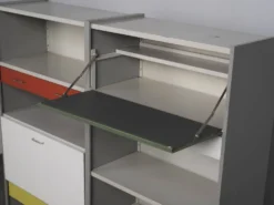 Cabinet Gispen 5600 par A.R. Cordemeyer, Pays-Bas, années 1950.