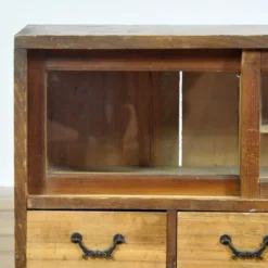 Cabinet japonais, vers 1930