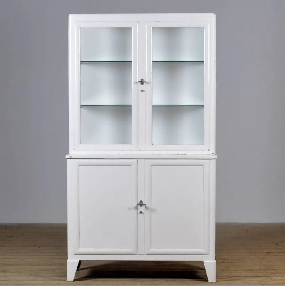 Cabinet médical en fer, années 1930