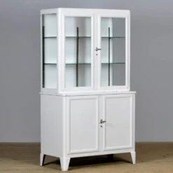 Cabinet médical en fer, années 1930