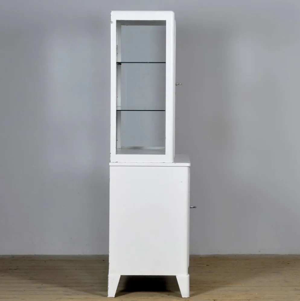 Cabinet médical en fer, années 1930