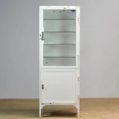 Cabinet médical en fer, années 1930