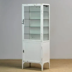 Cabinet médical en fer, années 1930