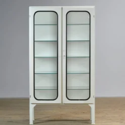 Cabinet médical vintage, années 1970