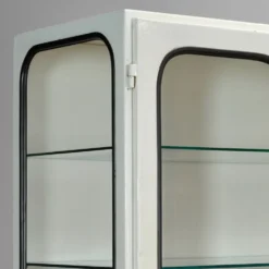 Cabinet médical vintage, années 1970