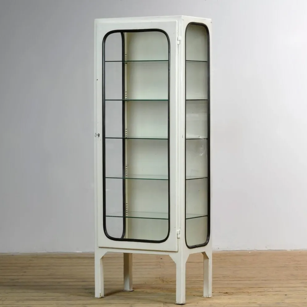 Cabinet médical vintage, années 1970