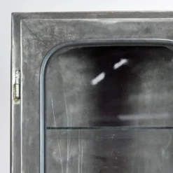 Cabinet médical vintage, années 1970