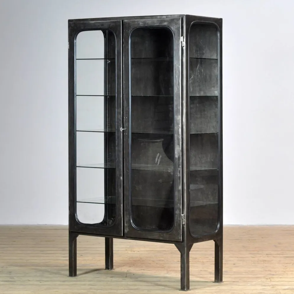 Cabinet médical vintage, années 1970