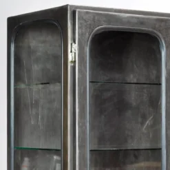 Cabinet médical vintage, années 1970