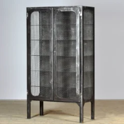 Cabinet médical vintage, années 1970