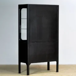 Cabinet médical vintage, années 1970