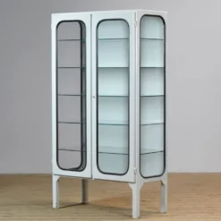 Cabinet médical vintage, années 1970
