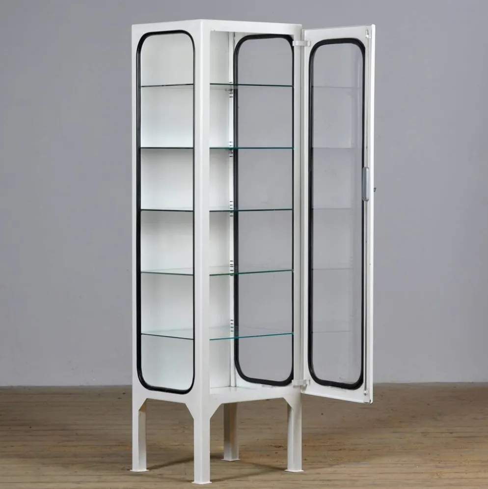 Cabinet médical vintage, années 1970