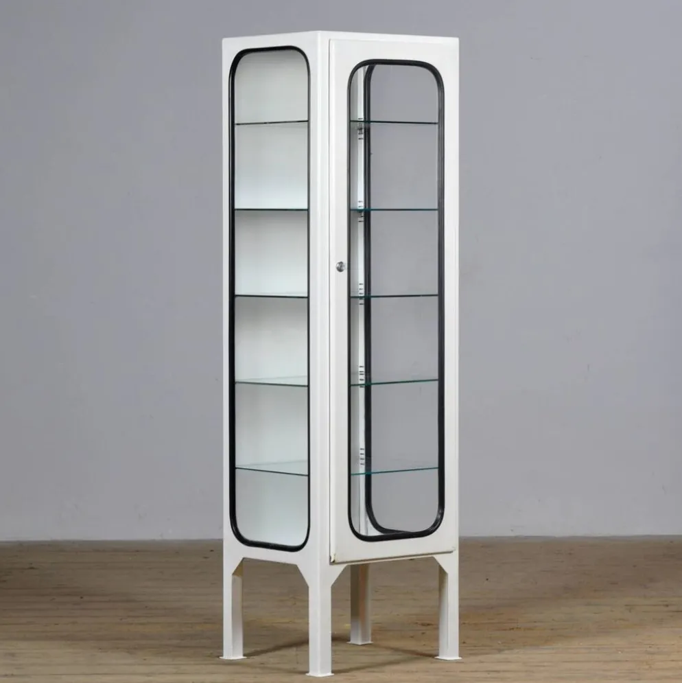 Cabinet médical vintage, années 1970