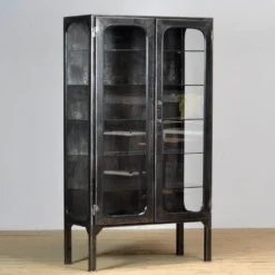 Cabinet médical vintage, années 1970