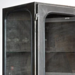 Cabinet médical vintage poli, années 1970