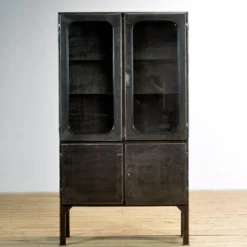 Cabinet médical vintage poli, années 1970
