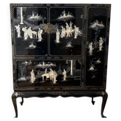 Cabinet meuble Télévision en laque noire et or