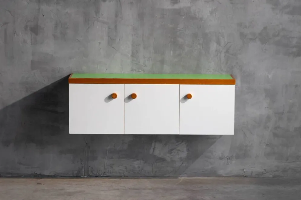 Cabinet mural par Charlotte Perriand pour Les Arcs, France, années 1970.