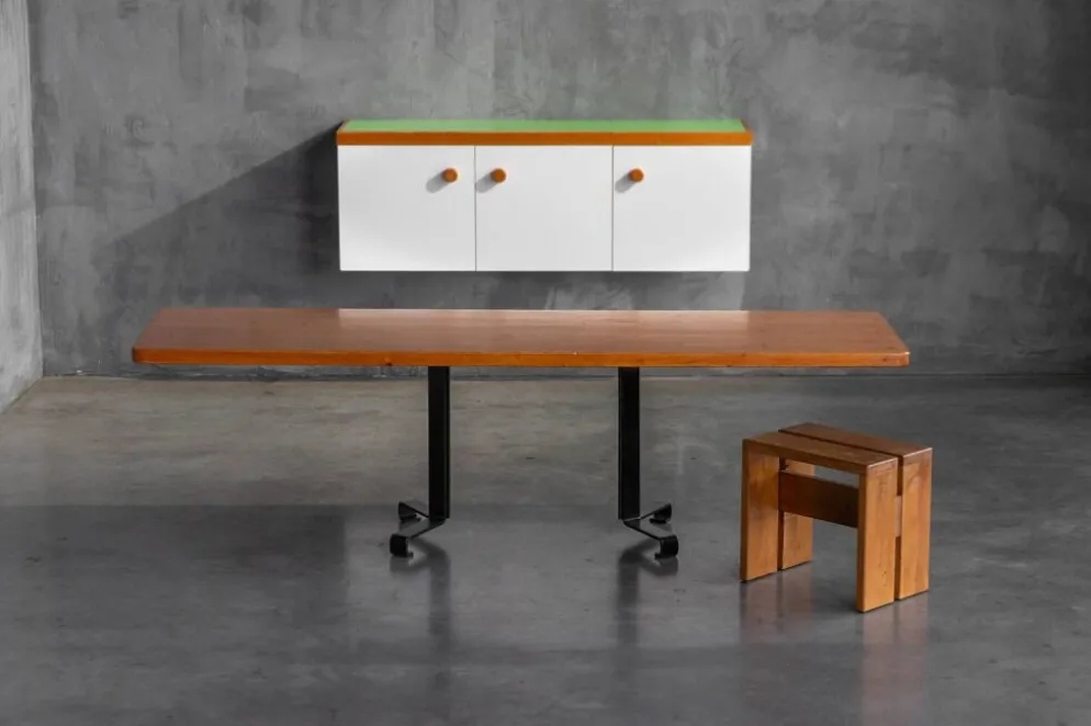 Cabinet mural par Charlotte Perriand pour Les Arcs, France, années 1970.