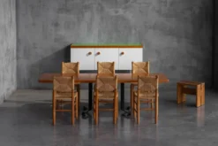 Cabinet mural par Charlotte Perriand pour Les Arcs, France, années 1970.