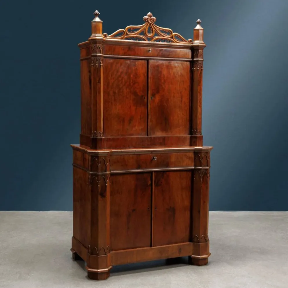 Cabinet piémontais ancien en bois, Italie, XIXe siècle
