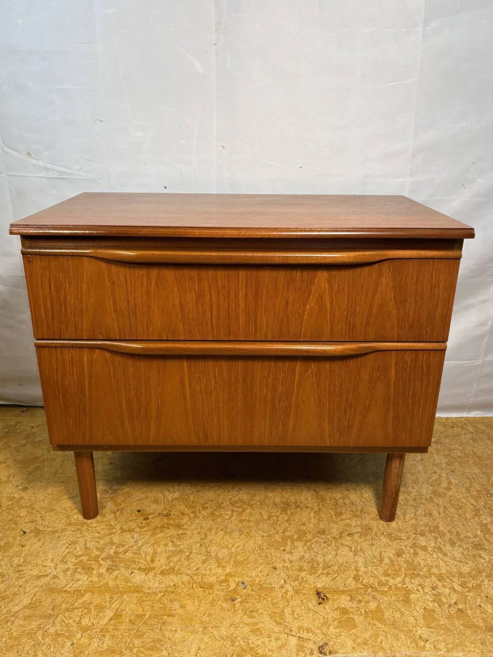 Cabinet scandinave en teck, années 1970