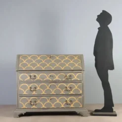 Cabinet, secrétaire à abattant ancien, style néoclassique en noyer, XXe siècle