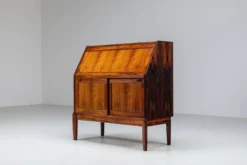 Cabinet secrétaire H.W. Klein en palissandre Bramin Danemark 1960