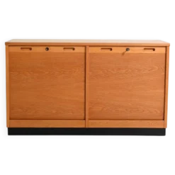 Cabinet suédois produit par Edsby Verken, années 1960.