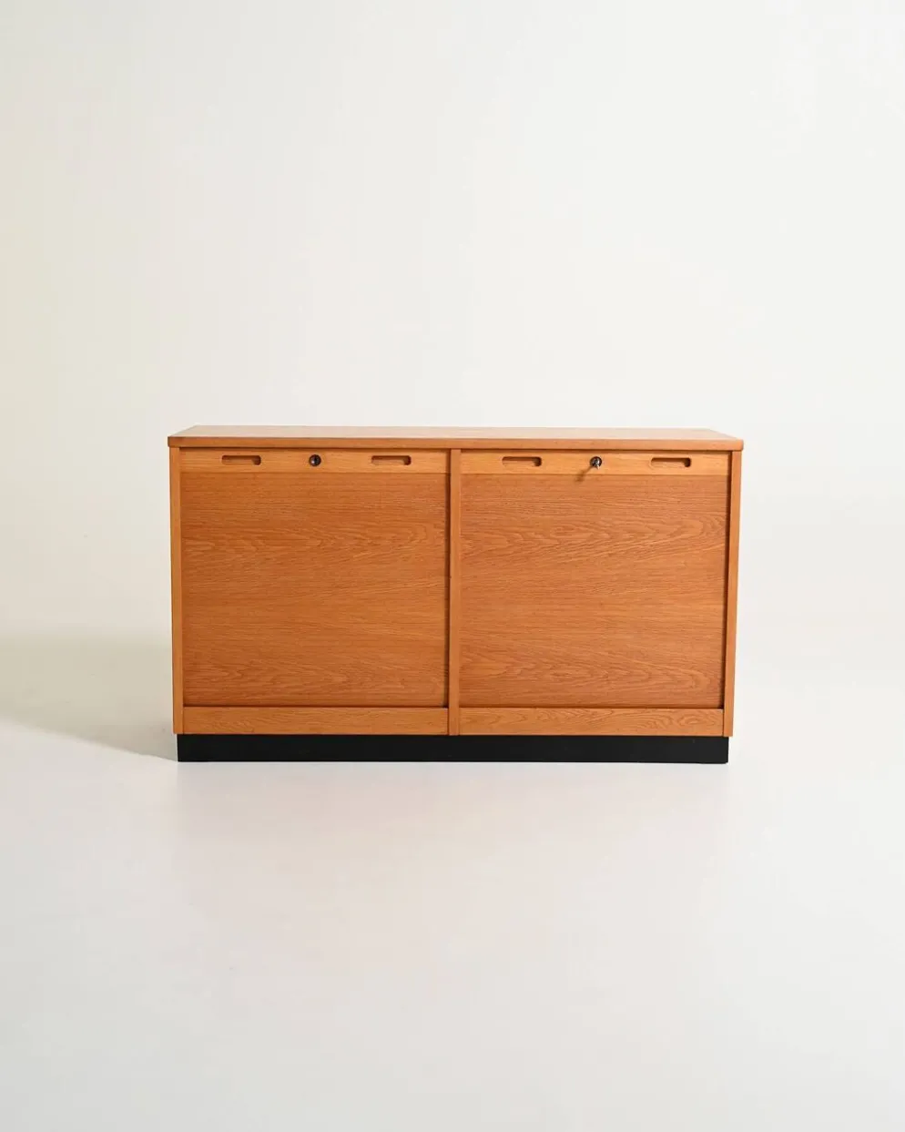 Cabinet suédois produit par Edsby Verken, années 1960.