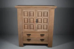 Cabinet vintage en chêne blanchi