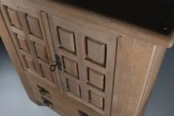 Cabinet vintage en chêne blanchi