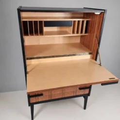 Cabinet vintage en hêtre, années 1970