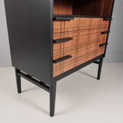 Cabinet vintage en hêtre, années 1970