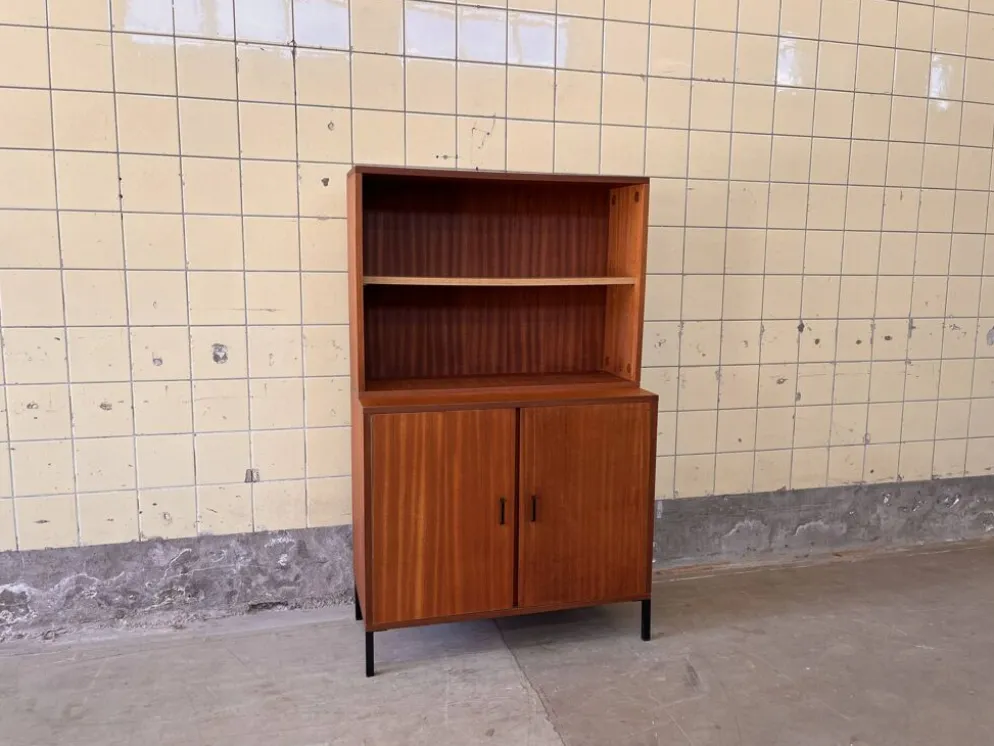 Cabinet vintage par Simpla lux