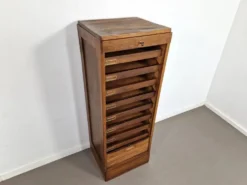 Cabinet à volets en chêne vintage | Années 1930