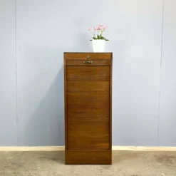Cabinet à volets roulants, chêne foncé, années 1950