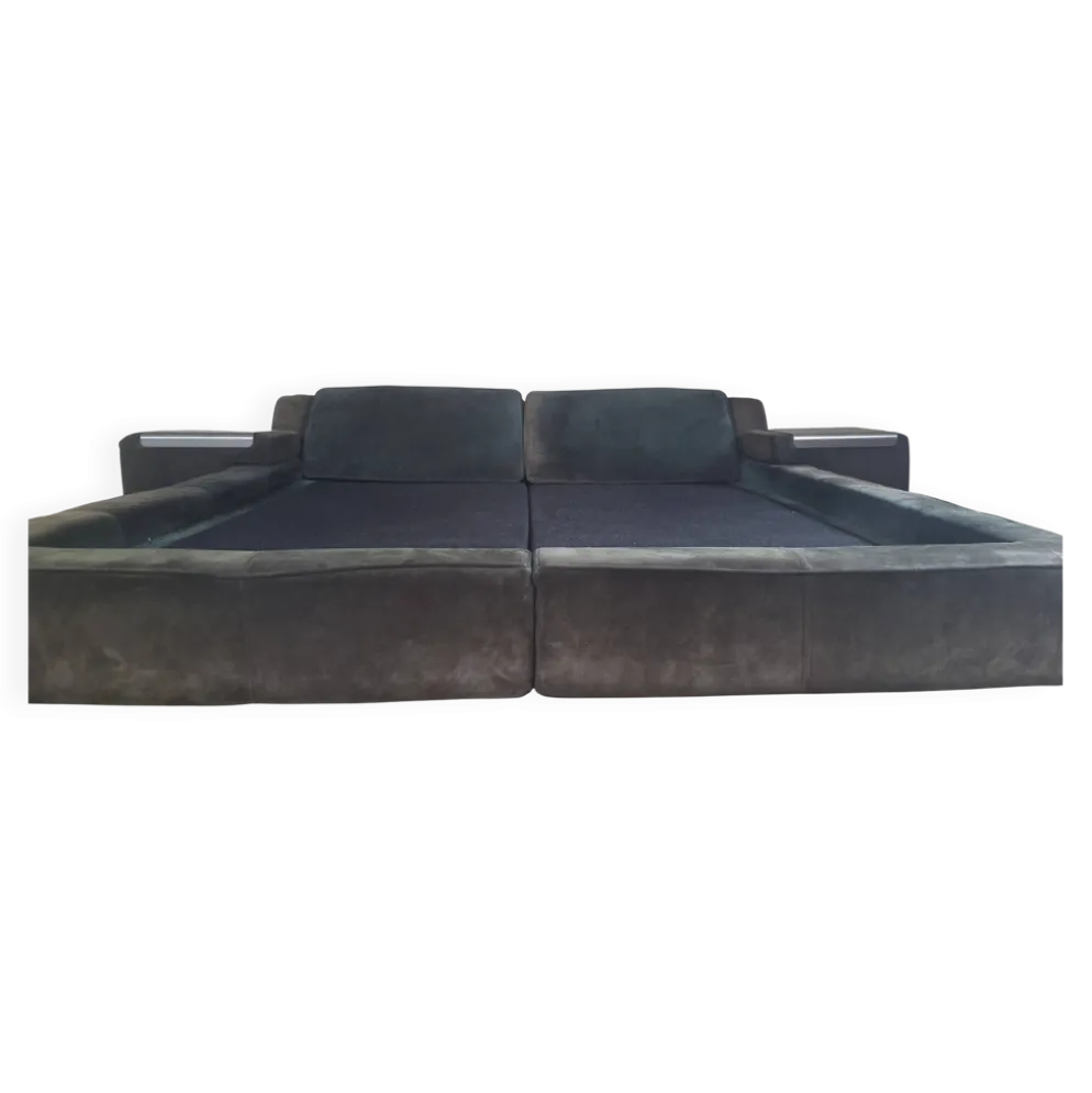 Cadre de lit double - Roche Bobois années 70 - complet – daim vert d’origin