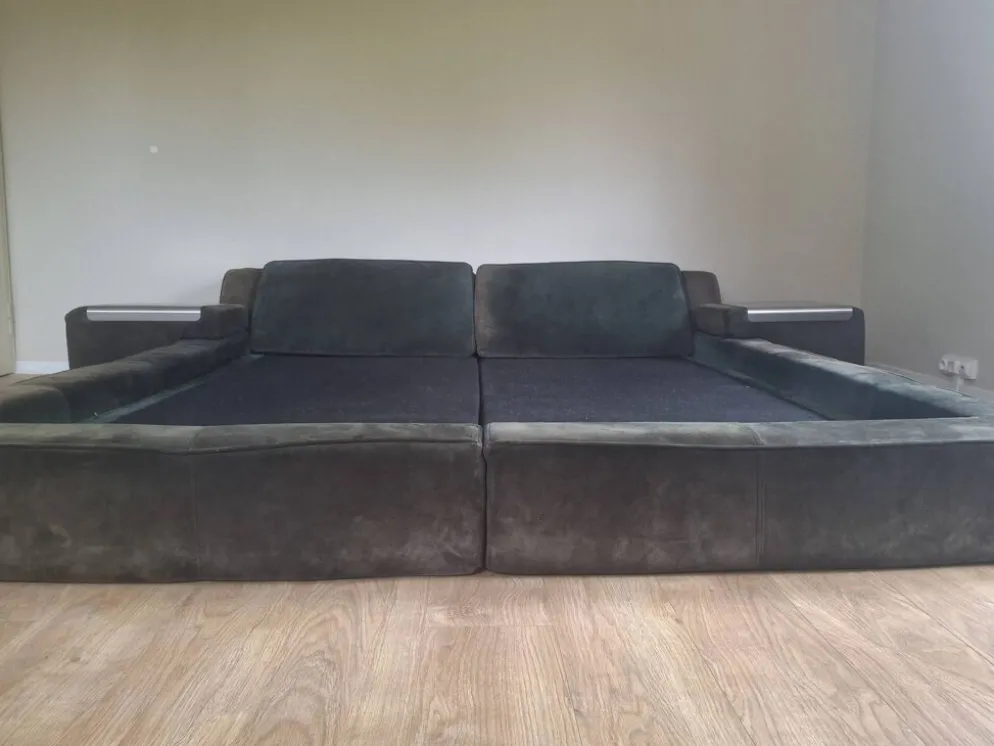 Cadre de lit double - Roche Bobois années 70 - complet – daim vert d’origin