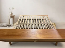 Cadre de lit escamotable en bois des années 50, lit de jour extensible, Tchécoslovaquie, 190 × 151 × 77 cm